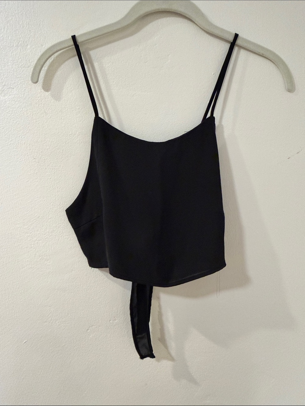 Brandy Melville Black Spaghetti Strap Cropped Tank Top